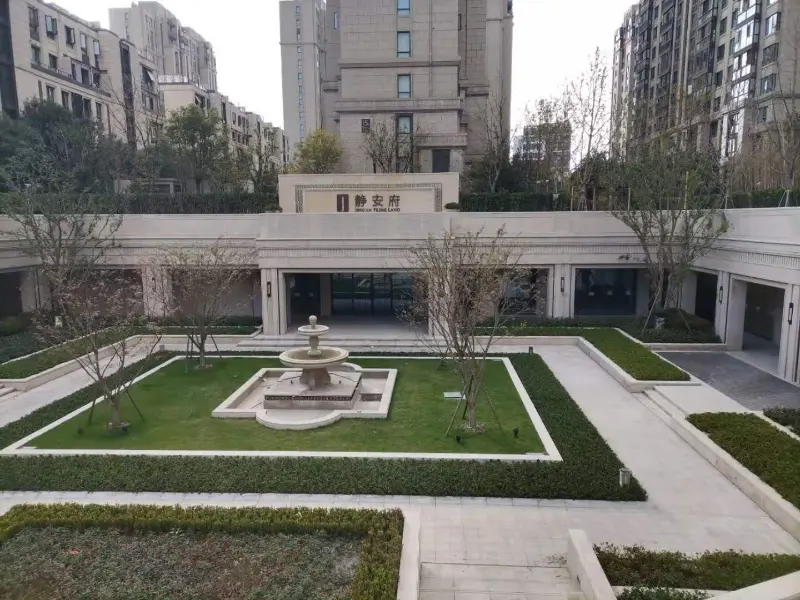 Máy bơm nhiệt Blueway hỗ trợ dự án bể bơi trong nhà Jing'an Mansion Thượng Hải với giải pháp nhiệt độ không đổi hiệu quả